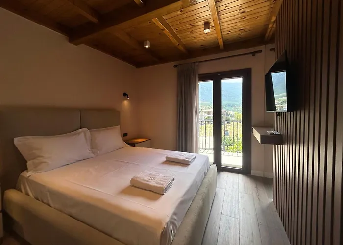 Ami Hotel Trajas