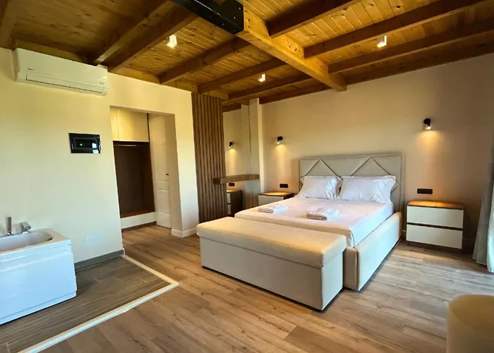 Hotel Ami Trajas