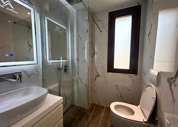 Ami Hotel Trajas